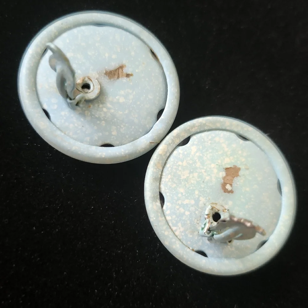VTG Light Blue Clip on Earrings